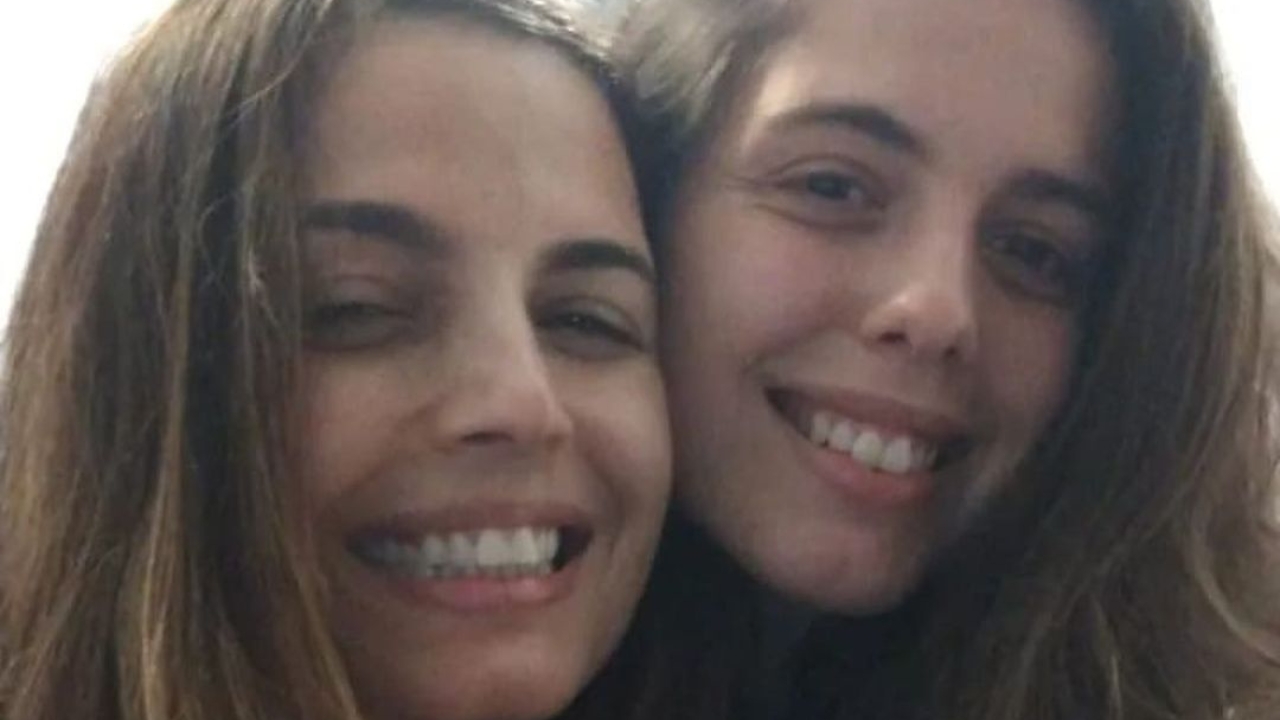 Emanuelle Araújo e filha