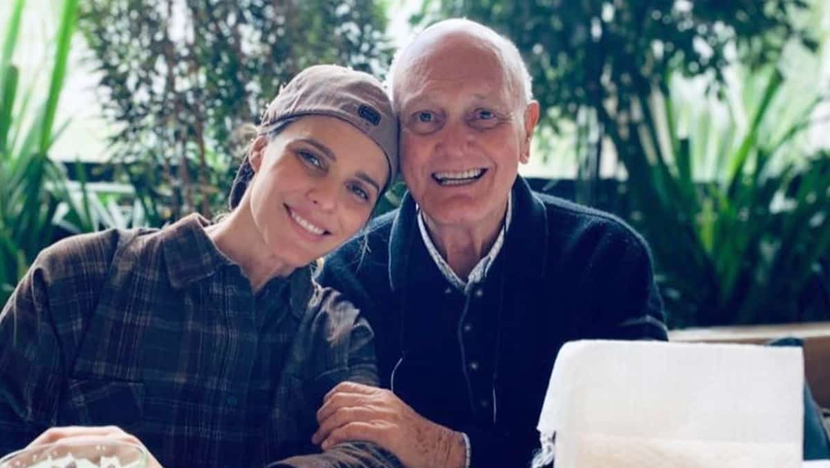 Fernanda Lima e pai (Foto: Reprodução/Instagram)