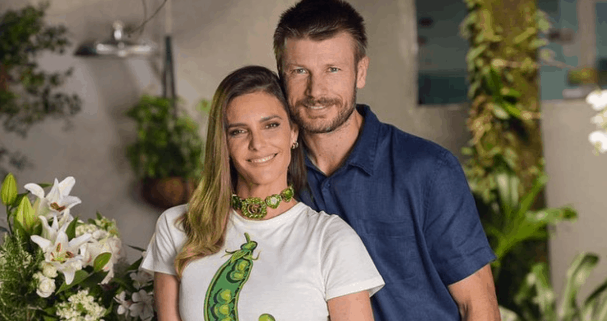 Fernanda Lima e Rodrigo Hilbert; apresentadora desmentiu que marido tenha construído capela sozinho (Foto: BP Filmes/Reprodução/Instagram)