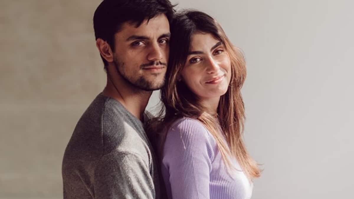 Felipe Simas e Mariana Uhlmann (Foto: Reprodução/Instagram)