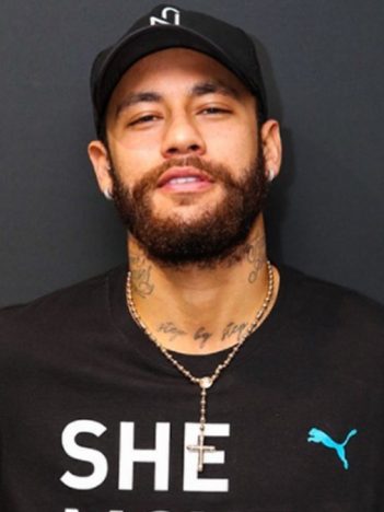 Neymar Jr. recebeu vacina contra a covid-19 e comemorou (Foto: Reprodução/Instagram)