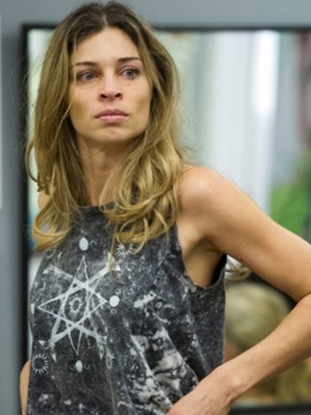 Grazi Massafera interpretou Larissa em Verdades Secretas e surpreendeu autor (Foto: Divulgação/TV Globo)
