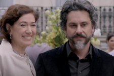Maria Marta (Lilia Cabral) e José Alfredo (Alexandre Nero) em Império; Comendador volta no final (Foto: Reprodução/TV Globo)
