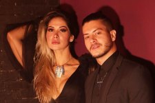 Mayra Cardi e Arthur Aguiar; mulher do ator descarta ida dele para o BBB22 (Foto: Neto Fernandez/Reprodução/Instagram)