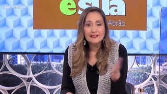 Sonia Abrão no A Tarde é Sua; apresentadora teve climão com Felipeh Campos (Foto: Reprodução/RedeTV)