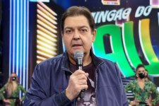 Faustão no comando do Domingão; Globo impediu uso de nome após saída do apresentador (Foto: Reprodução/TV Globo)