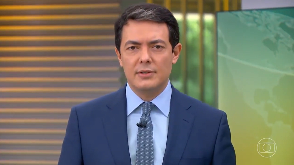 Alan Severiano no comando do Jornal Hoje; telejornal foi afetado por pane nesta terça (25) (Foto: Reprodução/TV Globo)