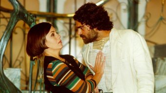 Catarina (Adriana Esteves) e Petruchio (Eduardo Moscovis) em O Cravo e a Rosa; reprise tem data para chegar ao fim (Foto: Divulgação/TV Globo)