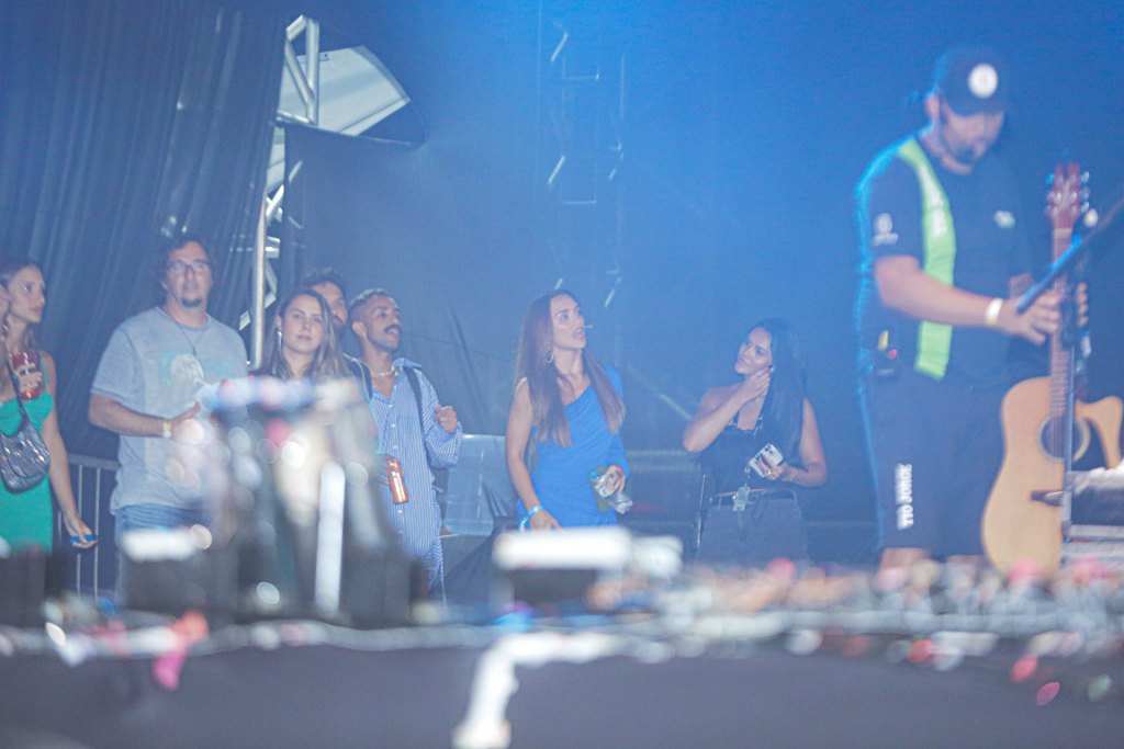 Rafa Kalimann assiste o Show de Israel & Rodolffo no Rio (Foto: Delson Silva / AgNews)