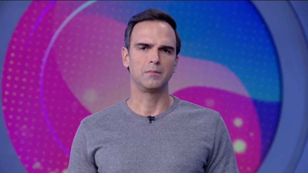 Tadeu Schmidt é o apresentador do BBB 2023 (Foto: Reprodução/TV Globo)