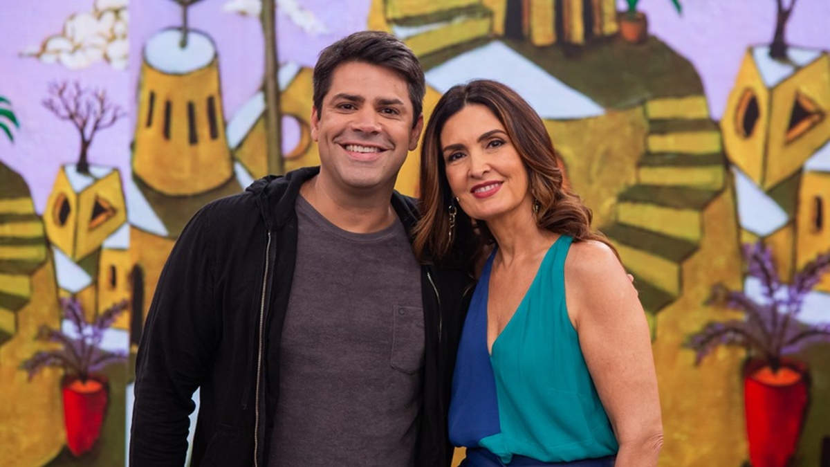 Lair Rennó e Fátima Bernardes no Encontro (Foto: Artur Meninea/TV Globo)