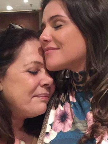 Deborah Secco e sua mãe, Silvia Secco (Reprodução/Instagram)
