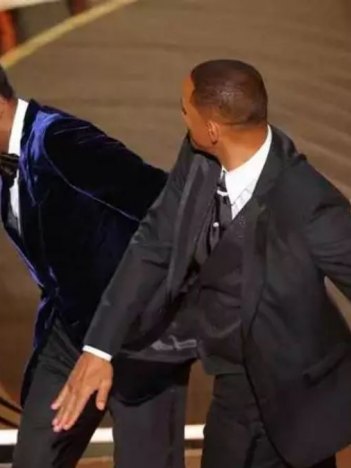 Will Smith subiu ao palco e deu um tapa em Chris Rock