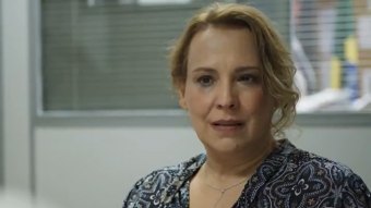Ana Beatriz Nogueira em cena de Um Lugar ao Sol; atriz luta contra câncer no pulmão (Foto: Reprodução/TV Globo)