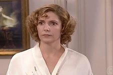 Dinorá (Maria Padilha) sofrerá vingança em O Cravo e a Rosa (Foto: Reprodução/TV Globo)