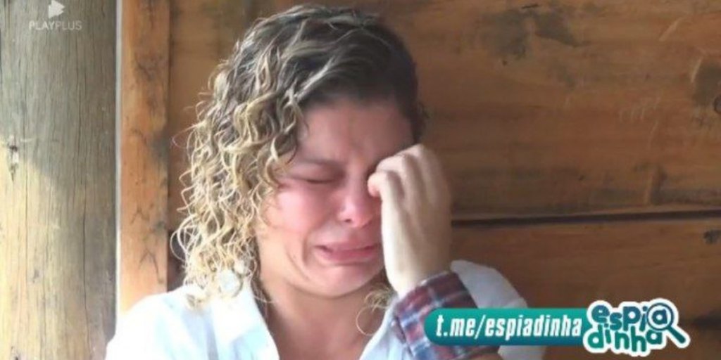 Bárbara Borges chora por sofrimento em sua participação na 'A Fazenda 14'