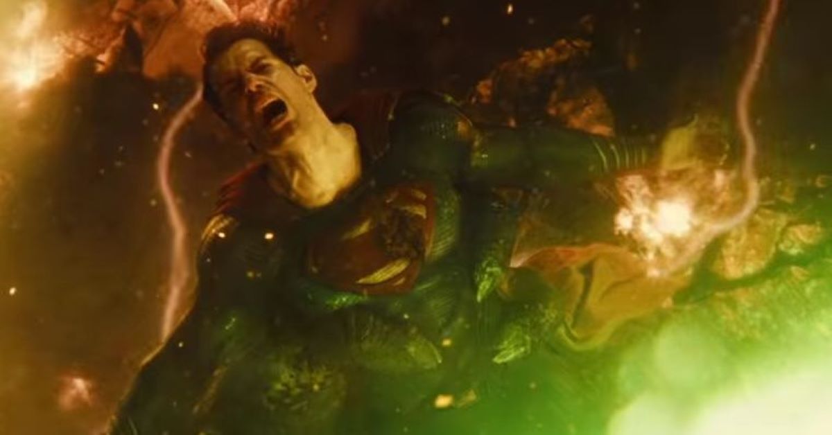 Superman (Henry Cavill) em cena do trailer de Liga da Justiça (Reprodução / DC)