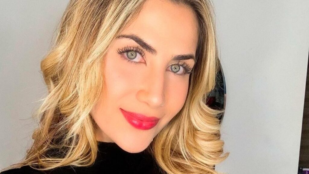 Jéssica Costa Jessica Costa faz mudanca drastica no corpo