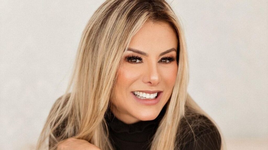 Poliana Rocha, esposa de Leonardo