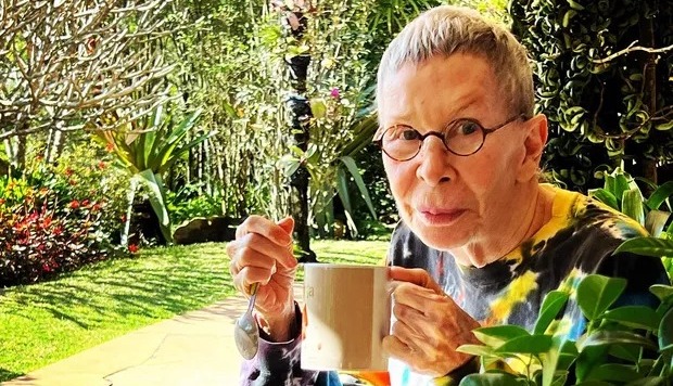 Rita Lee aparece em foto rara divulgada pelo marido: “Curada” Rita Lee