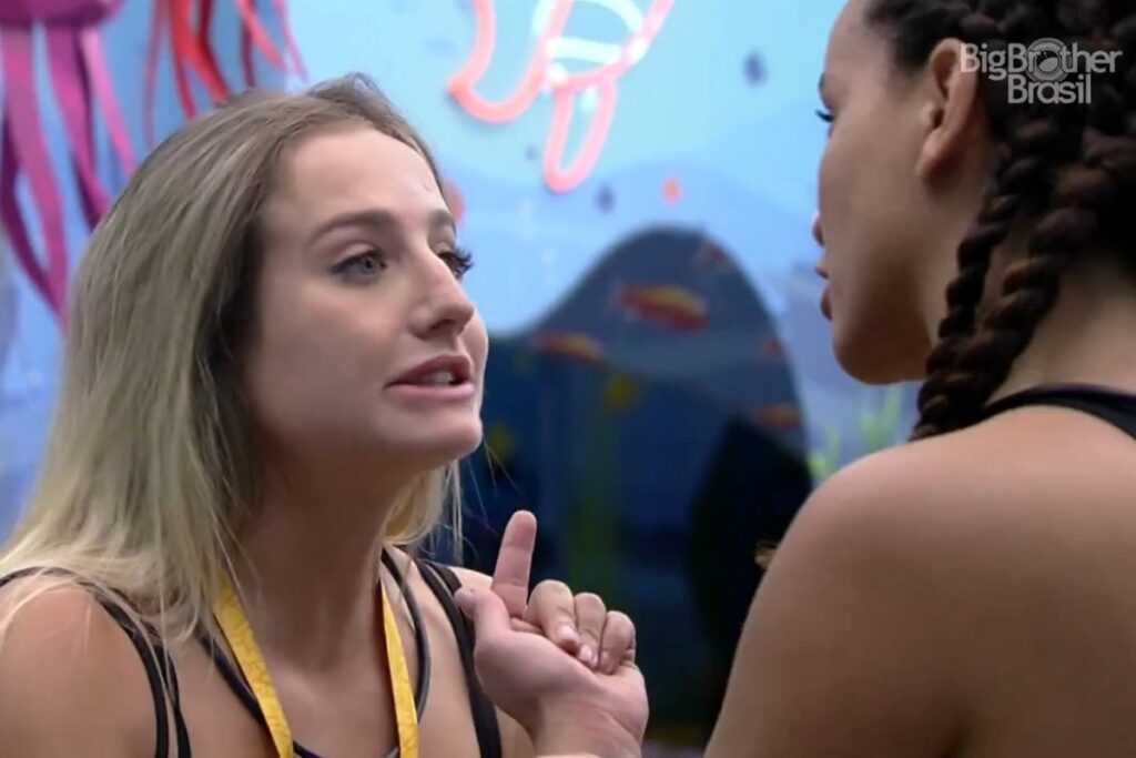 Bruna Griphao e Domitila Barros discutem após veto da prova do líder