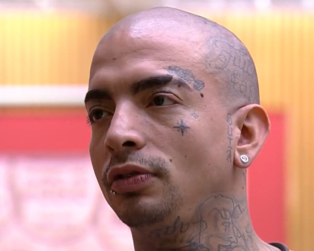 MC Guimê recorda polêmica do caso Disney e confusão com cantor