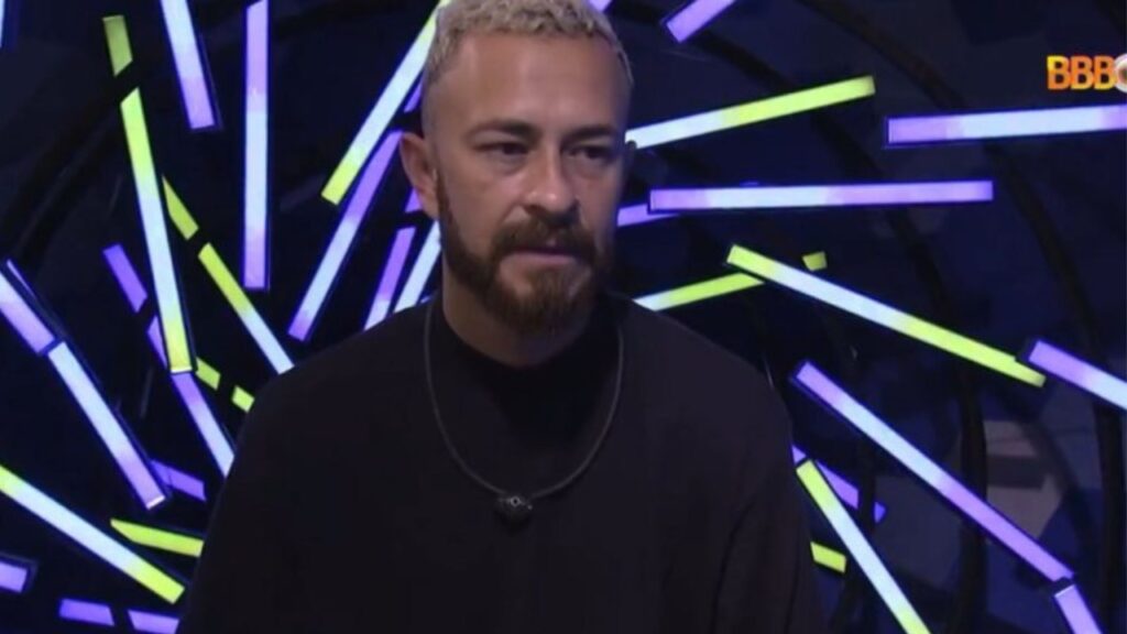 BBB 2023: Fred pede ajuda da produção após descobrir problema de saúde Fred BBB 2023
