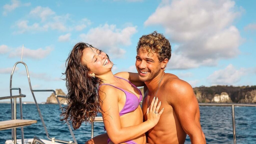 Larissa Manoela surpreende André Luiz Frambach com declaração Larissa Manoela e André Luiz Frambach
