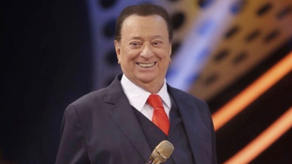 Raul Gil é internado e passa por procedimento delicado Raul Gil