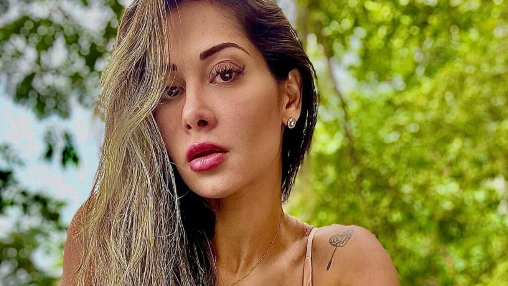 Maíra Cardi