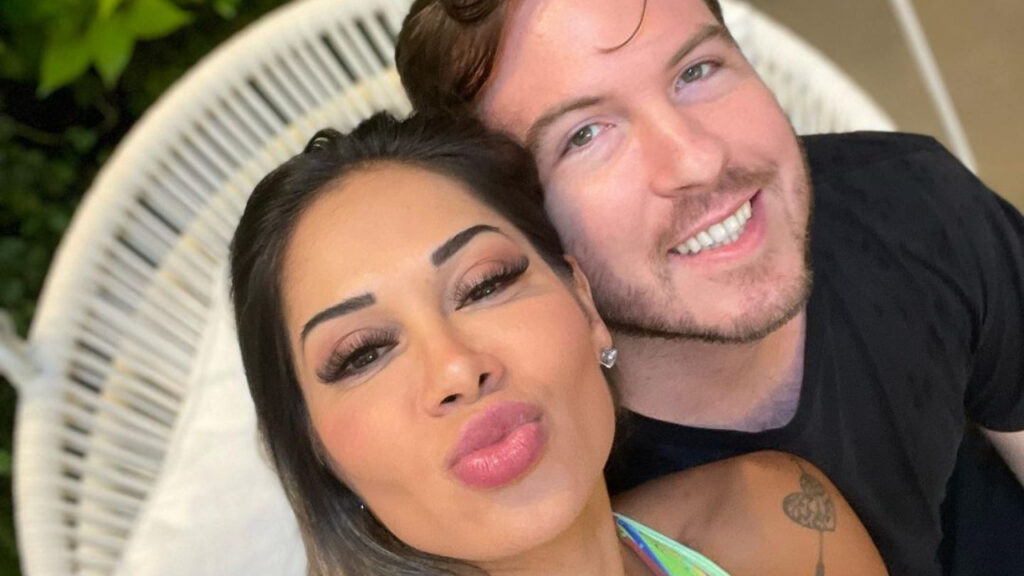 Maíra Cardi assume namoro com ‘primo rico’ após terminar com Arthur Aguiar Maíra Cardi assume novo relacionamento após divórcio de Arthur Aguiar