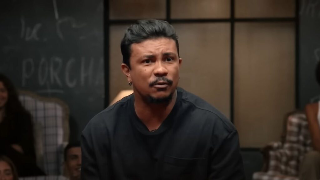Xamã diz que tomou bebida do copo de desconhecido e relata desespero Xamã