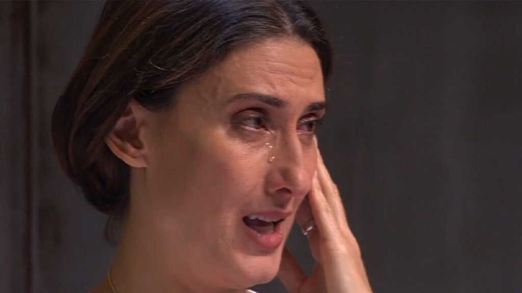 Paola Carosella sofre acidente doméstico e cancela compromisso: “Quebrei” Paola Carosella