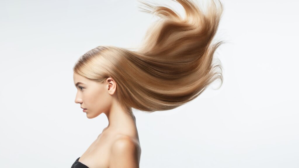 Aprenda a fazer o seu cabelo crescer com ESTAS simpatias Simpatias para fazer o cabelo crescer