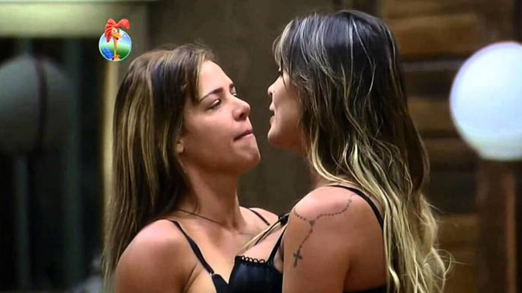 A Fazenda 15 Denise Rocha e Andressa Urach