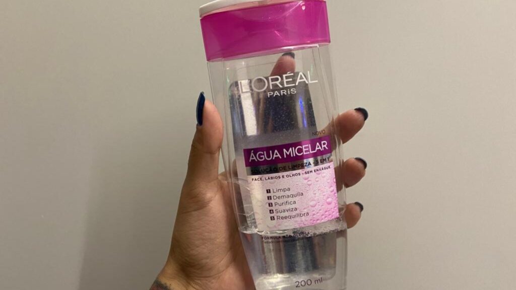 Água micelar