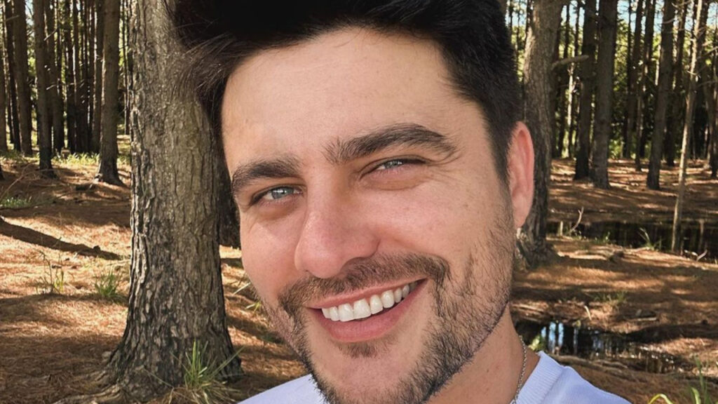 Ex-Malhação, Guilherme Leicam explica sumiço das novelas Guilherme Leicam