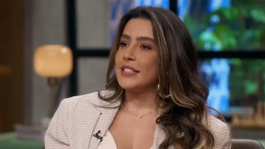 Lauana Prado expõe situação de homofobia em show com a ex-namorada Lauana Prado desabafou sobre situação tensa