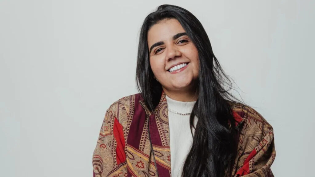 Sertaneja Yasmin Santos revela quantos quilos perdeu após bariátrica Yasmin Santos falou sobre novo corpo