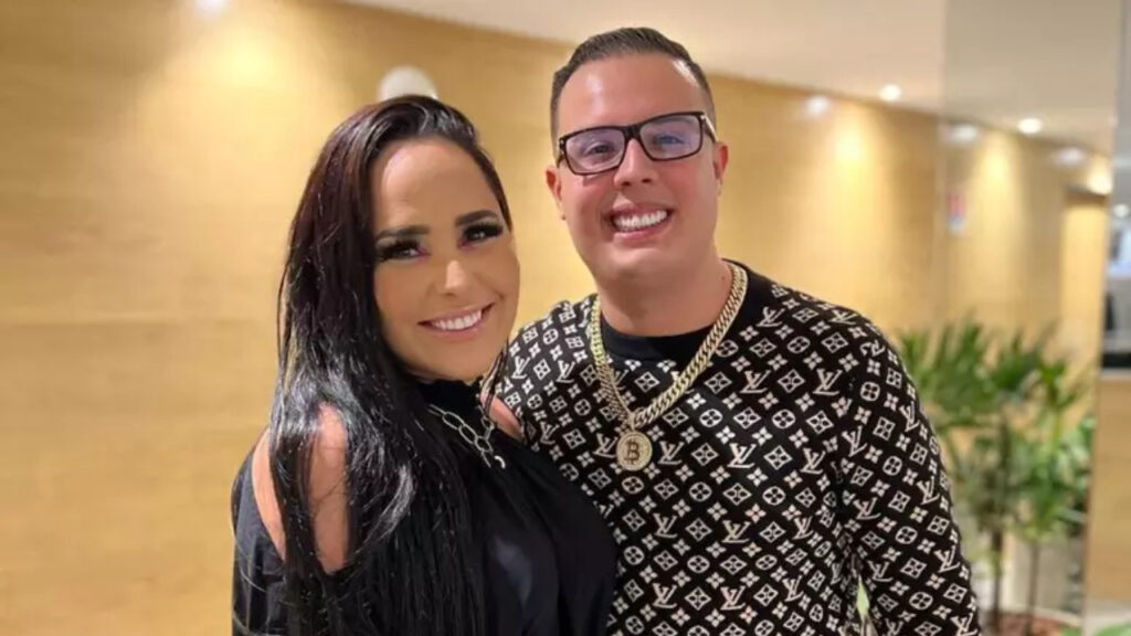 Perlla expõe dificuldades após prisão do marido Perlla