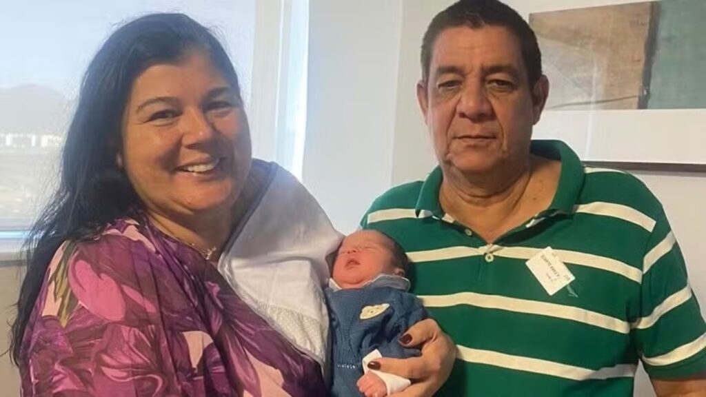 Zeca Pagodinho e neto