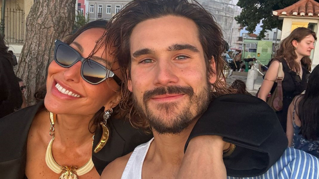 Sabrina Sato revela o sexo do bebê em novo vídeo
