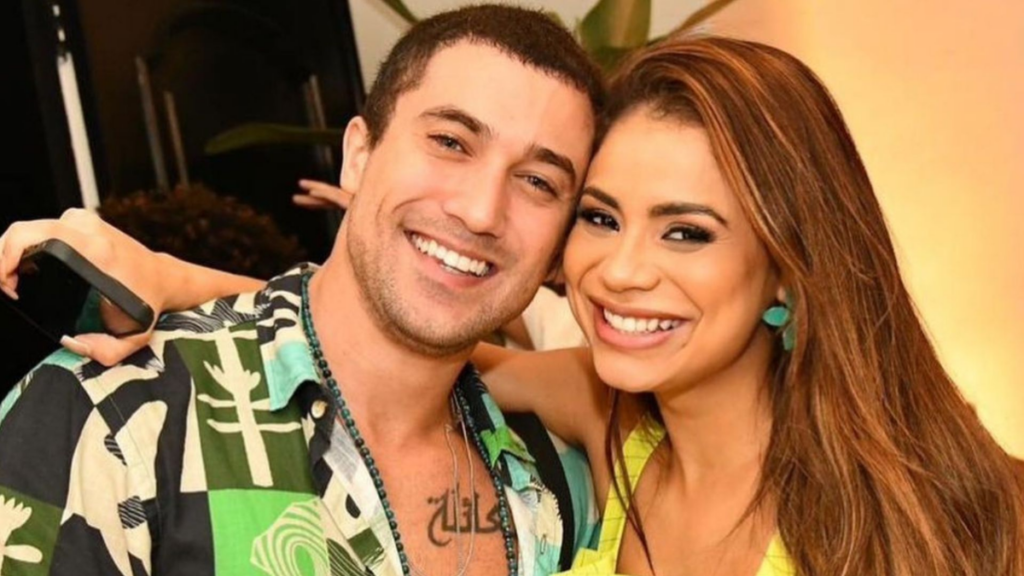Lexa rebate internauta que a acusou de trair MC Guimê: “pode apagar” Lexa rebate internauta que a acusou de trair MC Guimê: