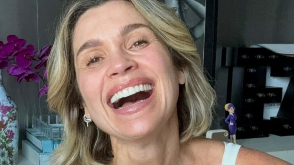 flavia alessandra posa sem maquiagem 3085