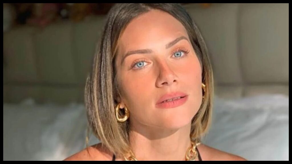 giovanna ewbank mostra passeio de barco e brinca com cansaco