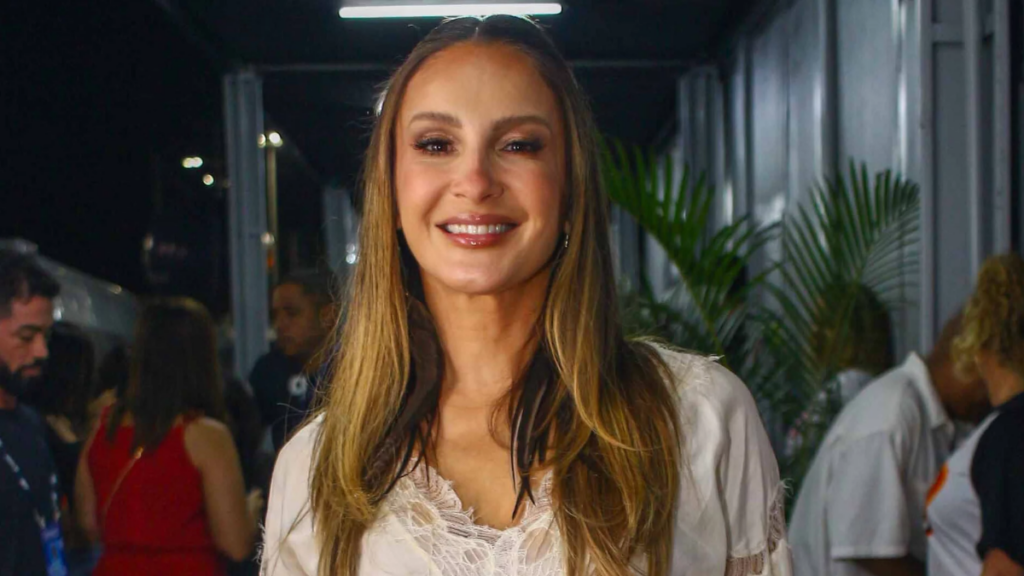 Claudia Leitte se pronuncia sobre polêmica envolvendo a acusação de racismo