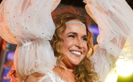 Daniela Mercury fala de polêmica envolvendo Claudia Leitte Daniela Mercury fala de polêmica envolvendo Claudia Leitte