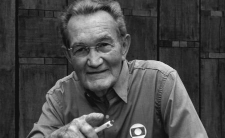 Morre o jornalista esportivo Léo Batista aos 92 anos Morre o jornalista esportivo Léo Batista aos 92 anos