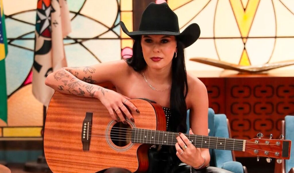 Ana Castela desabafa sobre mudanças na carreira