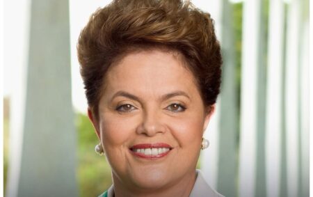 Dilma Rousseff é internada em hospinal na China Dilma Rousseff é internada em hospinal na China